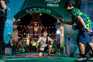 BIB: 5591
                            <button type="button" onclick="openModal(24866972)" class="btn btn-primary btn-sm float-right btn-popup" data-toggle="modal" data-target=".modal-high-quality">
                        <i class="fas fa-shopping-cart"></i> Add to Cart
                    </button>
                                            <button type="button" onclick="isThisMe(24866972, true)" class="btn btn-success btn-sm float-right btn-popup btn-isme hidden" data-toggle="tooltip" data-placement="bottom" title="นี่คือรูปของคุณใช่ไหม คลิกที่นี่เพื่อเอาเข้าอัลบั้ม">
                        <i class="fas fa-plus"></i> Add to album
                    </button>
                    <button type="button" onclick="isThisMe(24866972, false)" class="btn btn-warning btn-sm float-right btn-popup btn-isnotme hidden">
                        <i class="fas fa-ban"></i> Remove from album
                    </button>